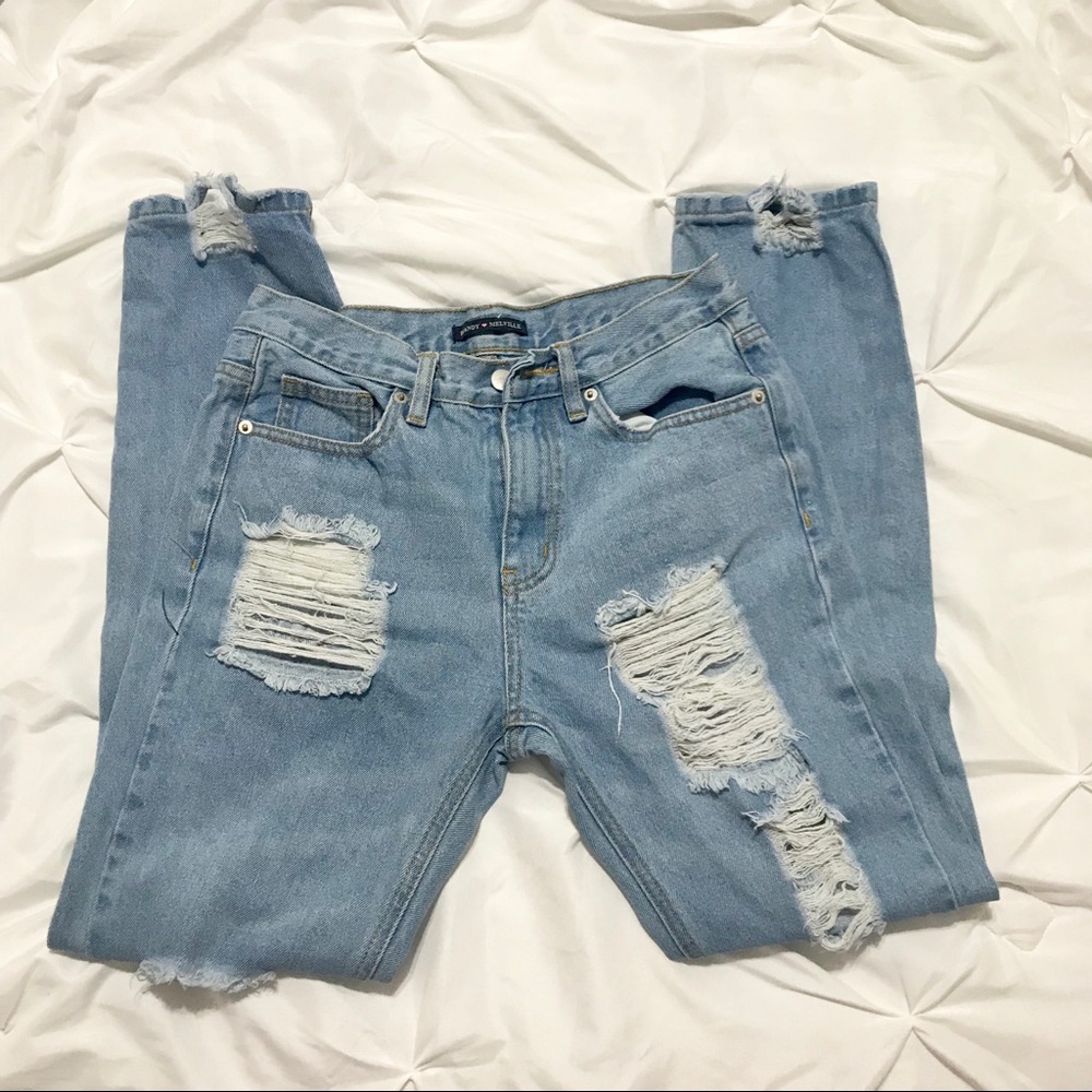 Brandy Melville Jameson Boyfriend Jeans